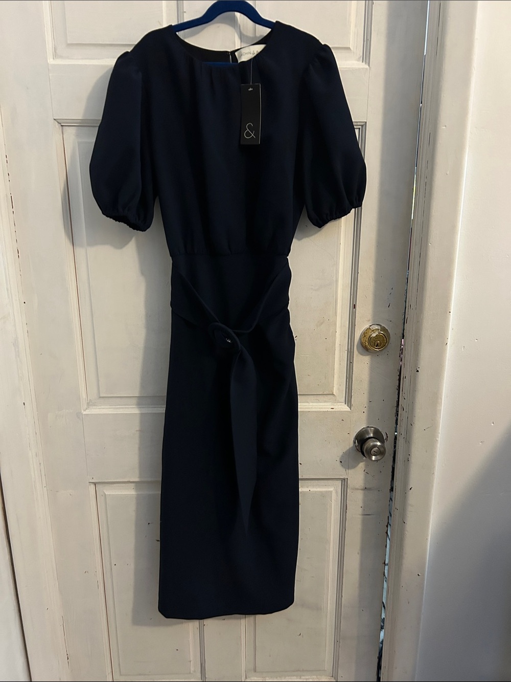 NWT Sachin + Babi Dark Navy Puff-Sleeve Midi Dress with belt - size S sample